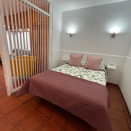 Apartman Practical And Cozy In Southern Arona